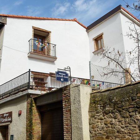 Albergue Estrella Guia Пуэнте-ла-Рейна Экстерьер фото