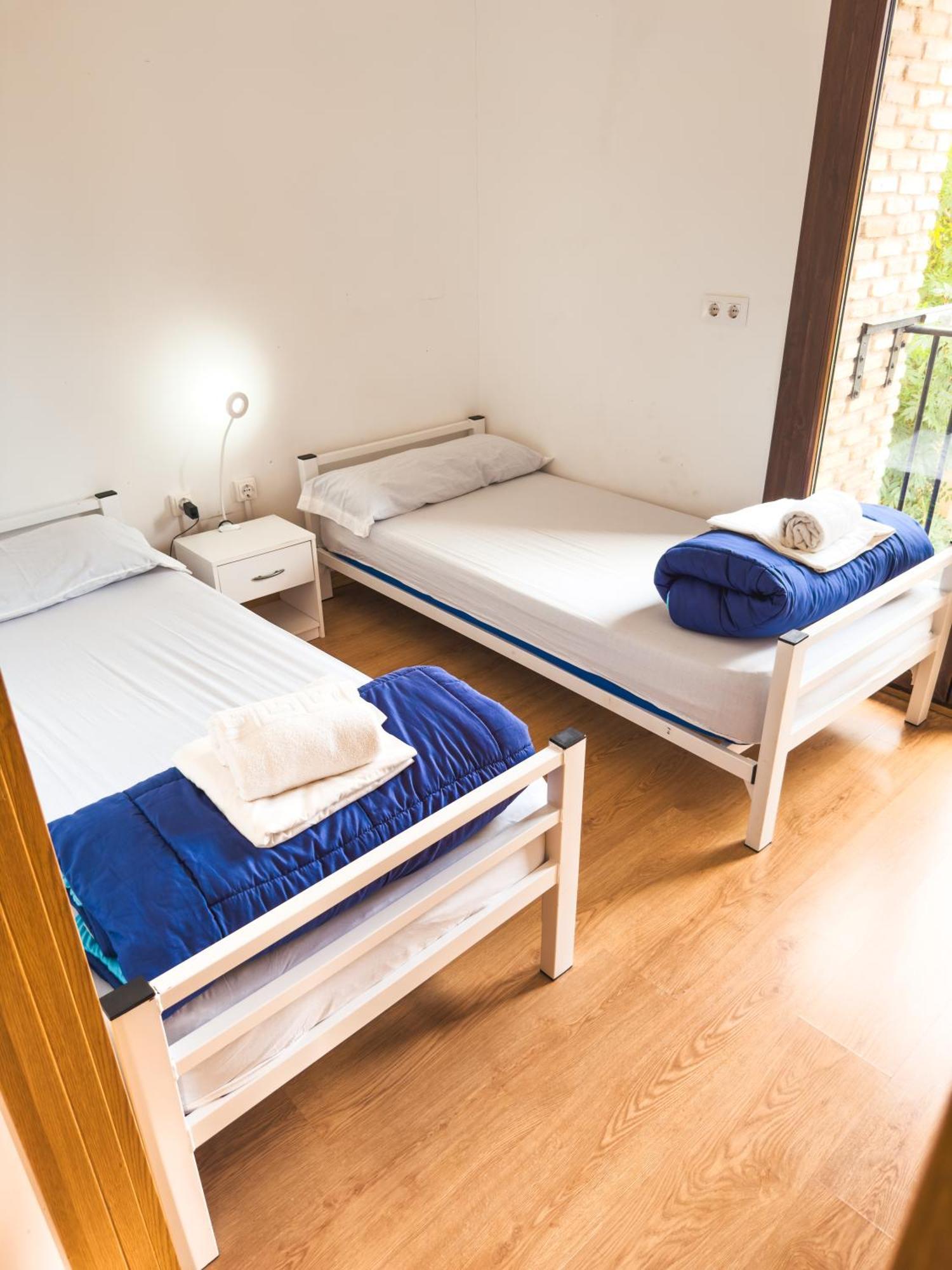 Albergue Estrella Guia Пуэнте-ла-Рейна Экстерьер фото